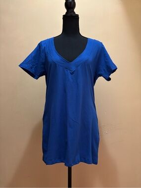 Ambiance V-Neck Short Sleeve Tee – Blue